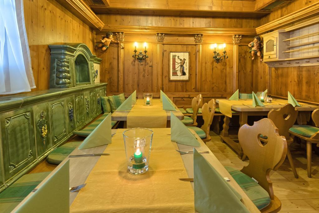 Hotel Mythos Rust Buitenkant foto