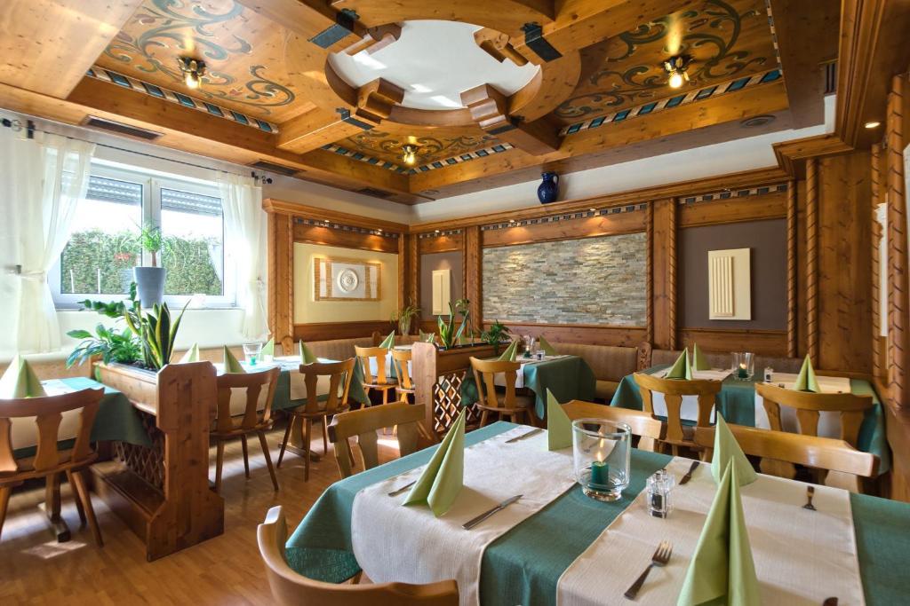 Hotel Mythos Rust Buitenkant foto